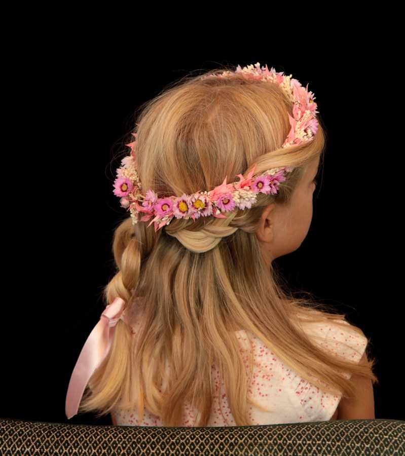Blumengalerie-Shop-Erstkommunion-Haarkränzchen-Trockenblumen.jpg